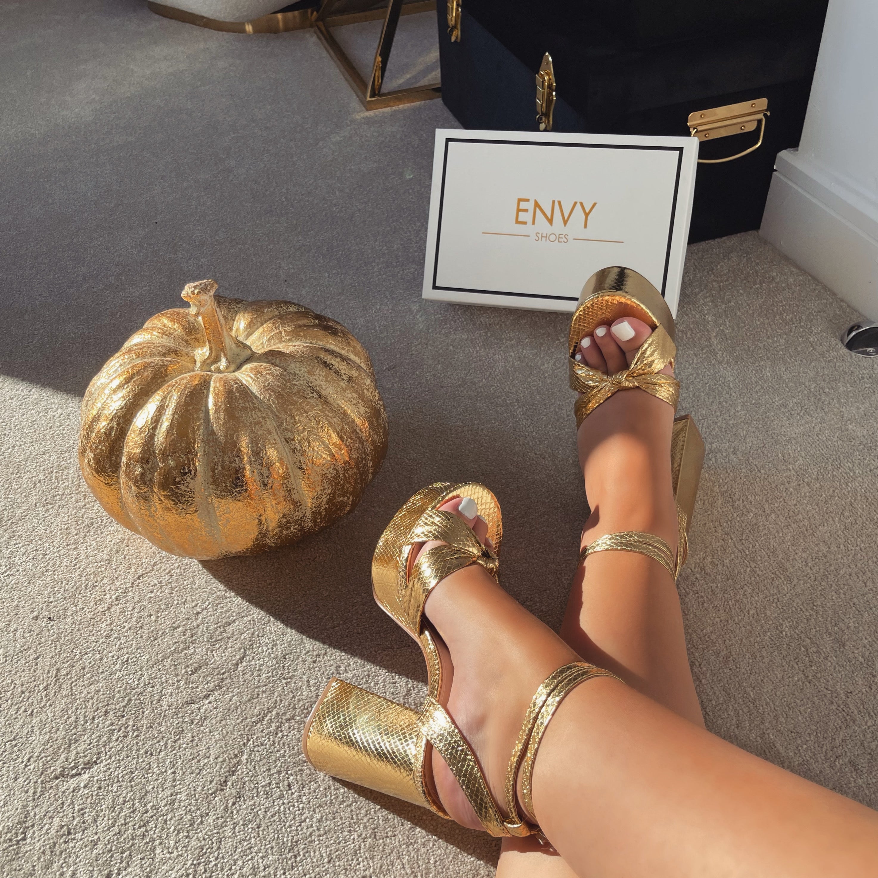 Gold 2024 statement heels